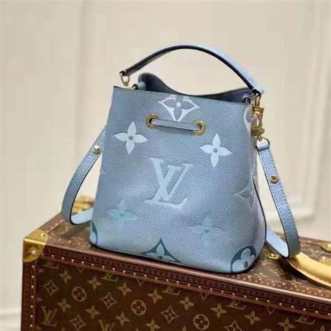 louis vuitton baby blue bag